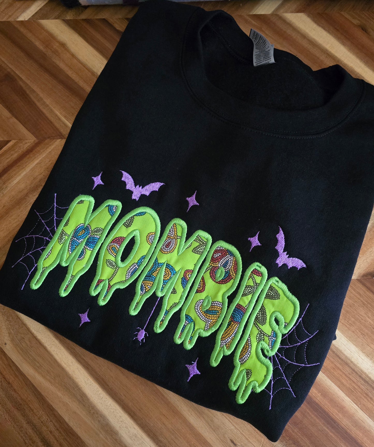 MOMBIE sweater
